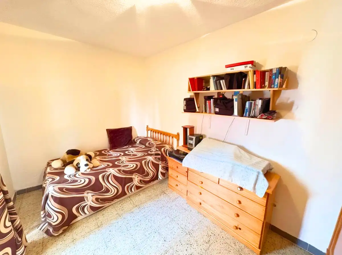 Bedroom of Flat for sale in Alcalá de Henares