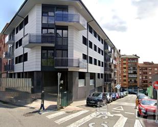 Exterior view of Flat for sale in Basauri   with Heating, Terrace and Storage room