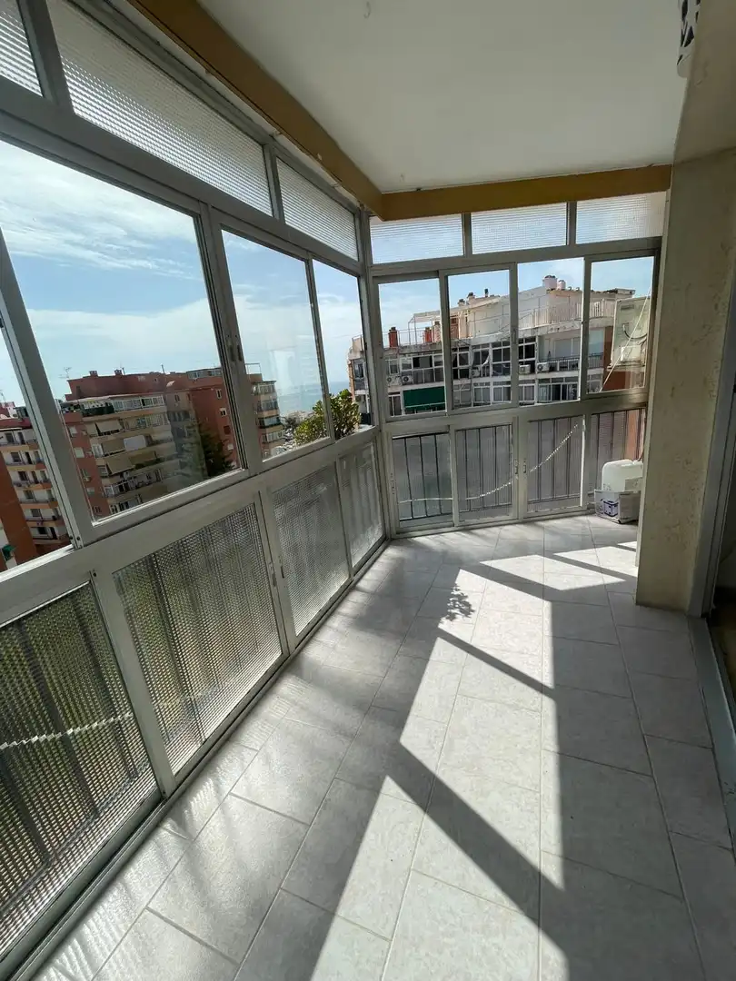 Dormitori de Apartament en venda en Torremolinos amb Terrassa