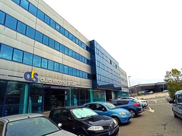 Oficina amb ascensor en venda a de Llorenç Agustí Claveria 105