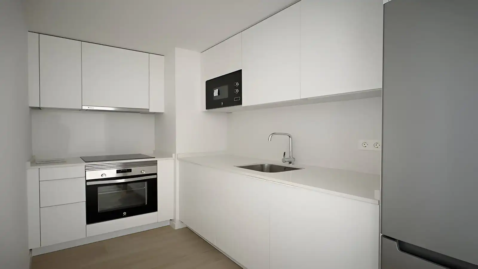 Apartament amb piscina en venda a Nueva Andalucía, imagen 8