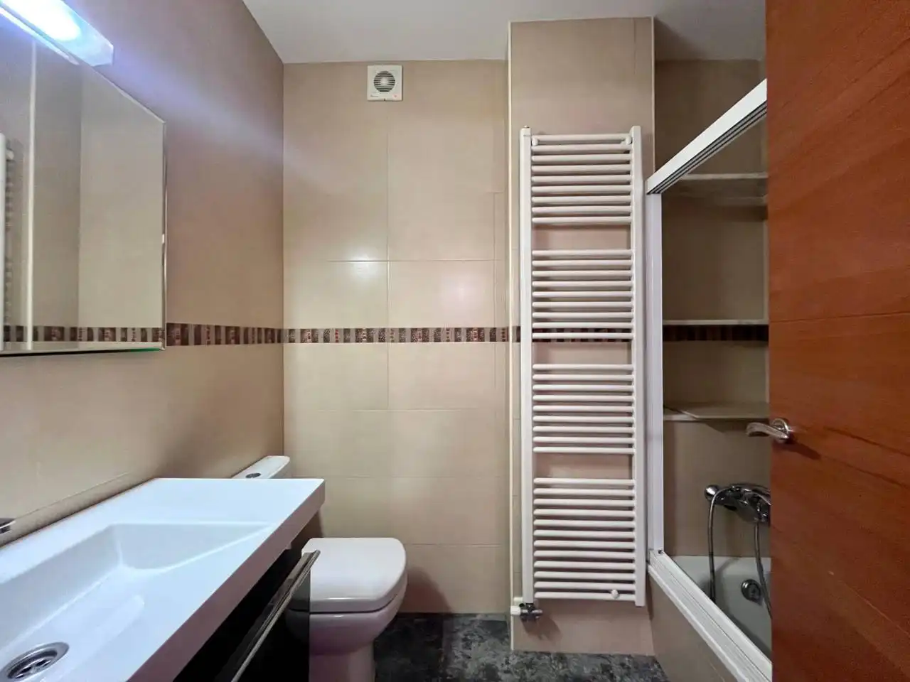 Bany de Casa o xalet de lloguer en Sant Sadurní d'Anoia amb Calefacció, Parquet i Terrassa