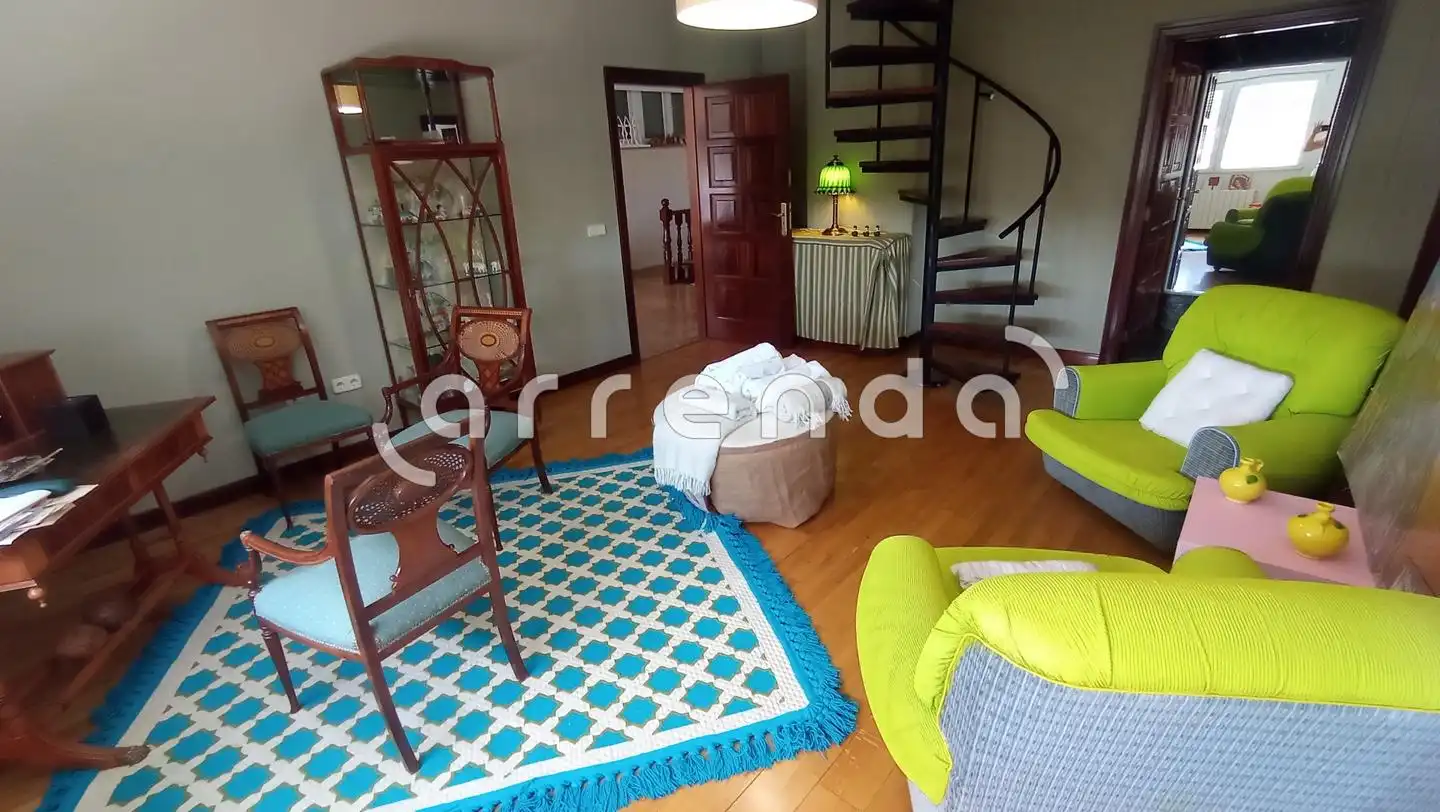 Sala de estar de Casa o chalet en venta en Villalbilla con Calefacción, Jardín privado y Terraza