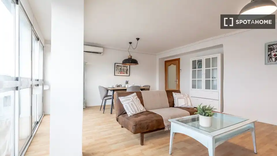 Flat for rent in Valencia, Valencia