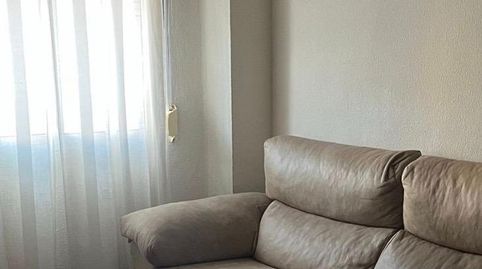 Foto 2 de Piso de alquiler en La Buhaira, Sevilla Capital