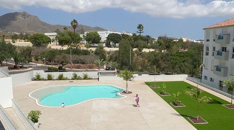 Foto 3 de Piso en venta en Calle Albariza, 23, Cabo Blanco, Arona
