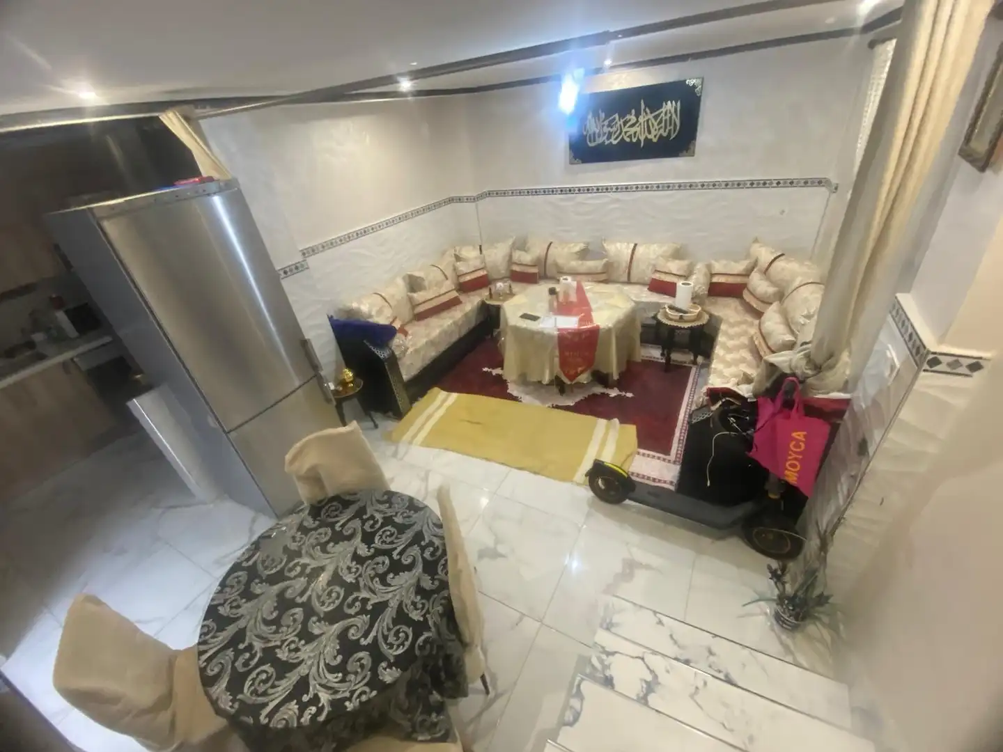 Sala d'estar de Casa adosada en venda en Sur