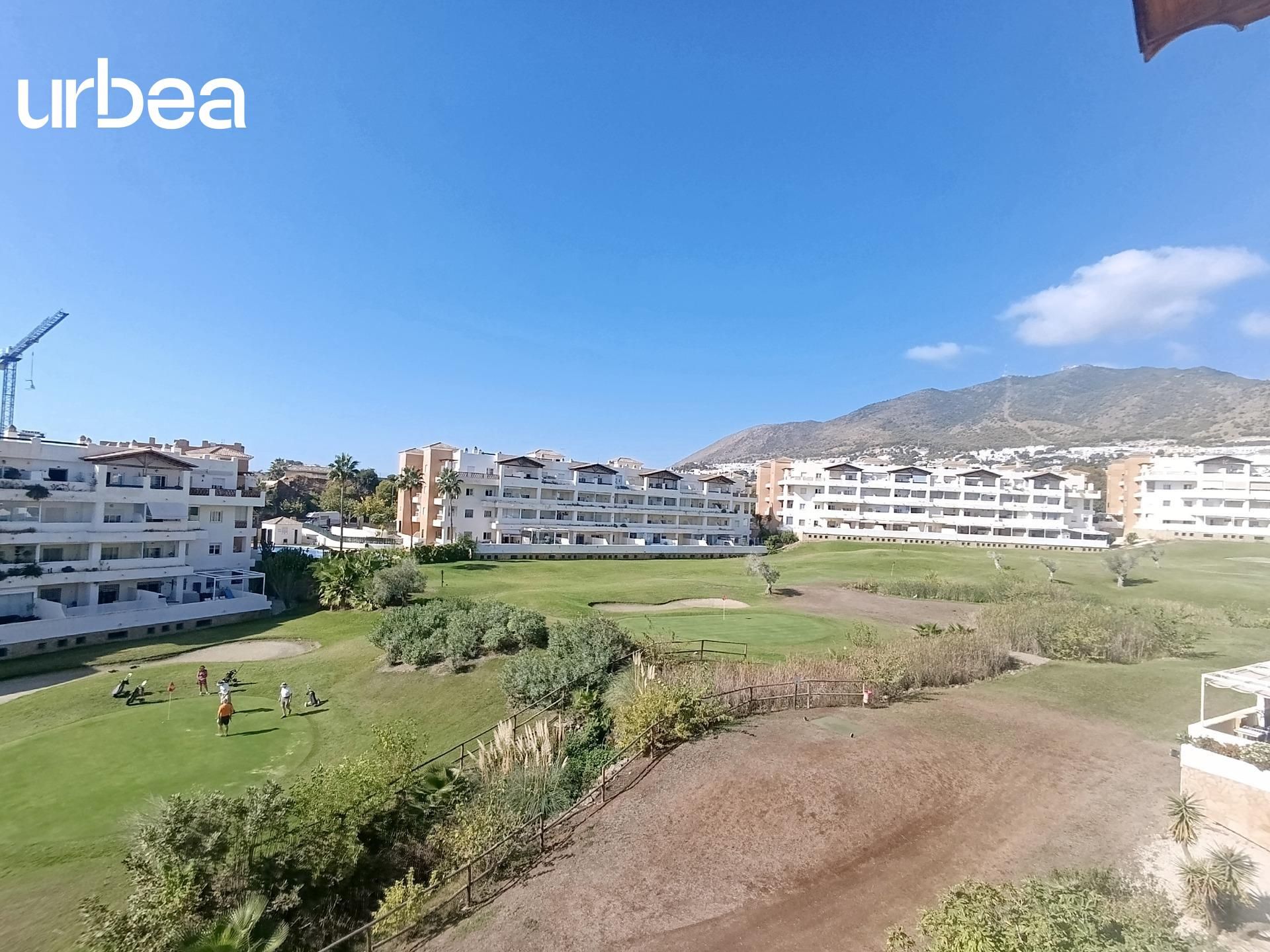 Exterior view of Flat for sale in Benalmádena  with Air Conditioner, Private garden and Terrace