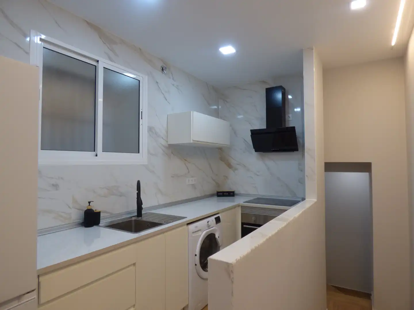 Cuina de Pis en venda en Cádiz amb Aire condicionat