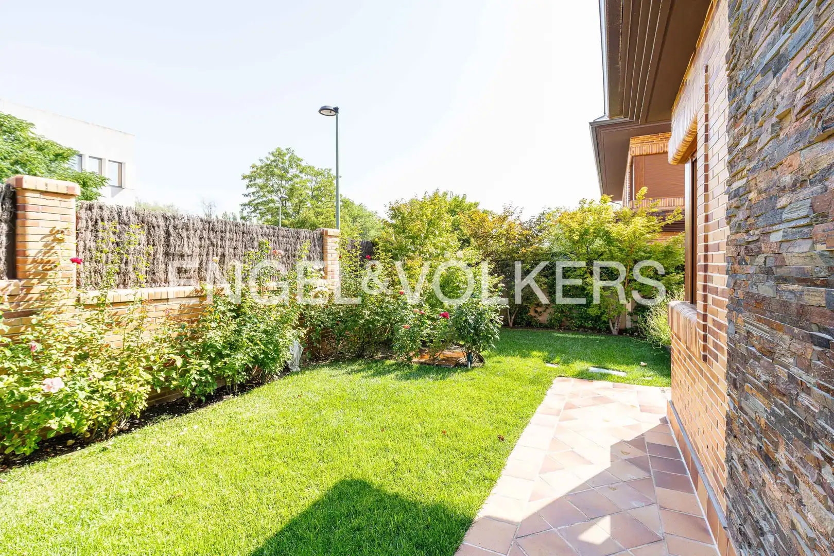 Terrassa de Casa o xalet de lloguer en Pozuelo de Alarcón amb Aire condicionat, Calefacció i Jardí privat