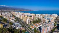 Vista exterior de Apartament en venda en Vélez-Málaga amb Aire condicionat, Moblat i Microones