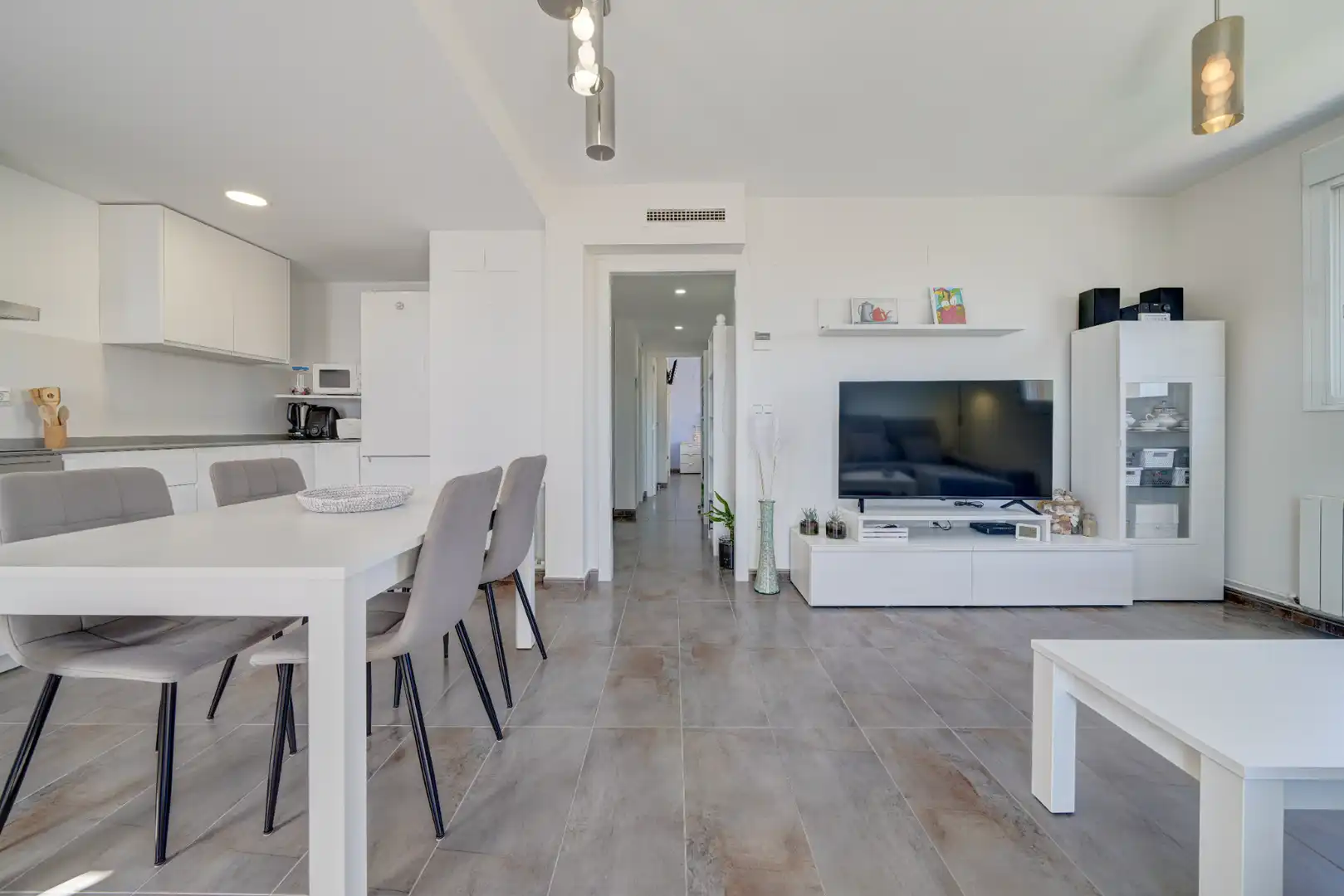 Wohnzimmer von Dachboden zum Verkauf in La Pobla de Farnals mit Klimaanlage, Heizung und Terrasse