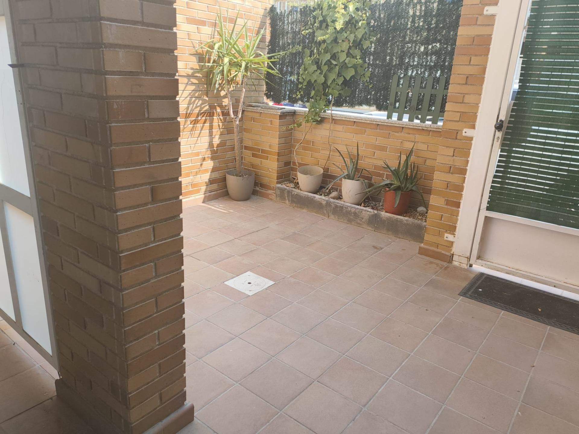 Terrace of Single-family semi-detached for sale in Seseña  with Air Conditioner, Heating and Private garden
