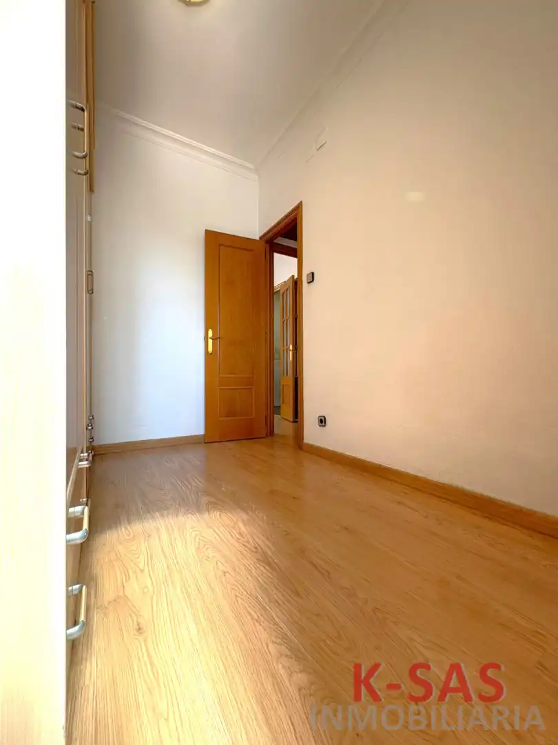Dormitori de Àtic en venda en Barcelona amb Aire condicionat, Parquet i Forn