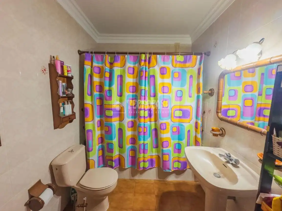Baño de Piso en venta en Icod de los Vinos con Terraza