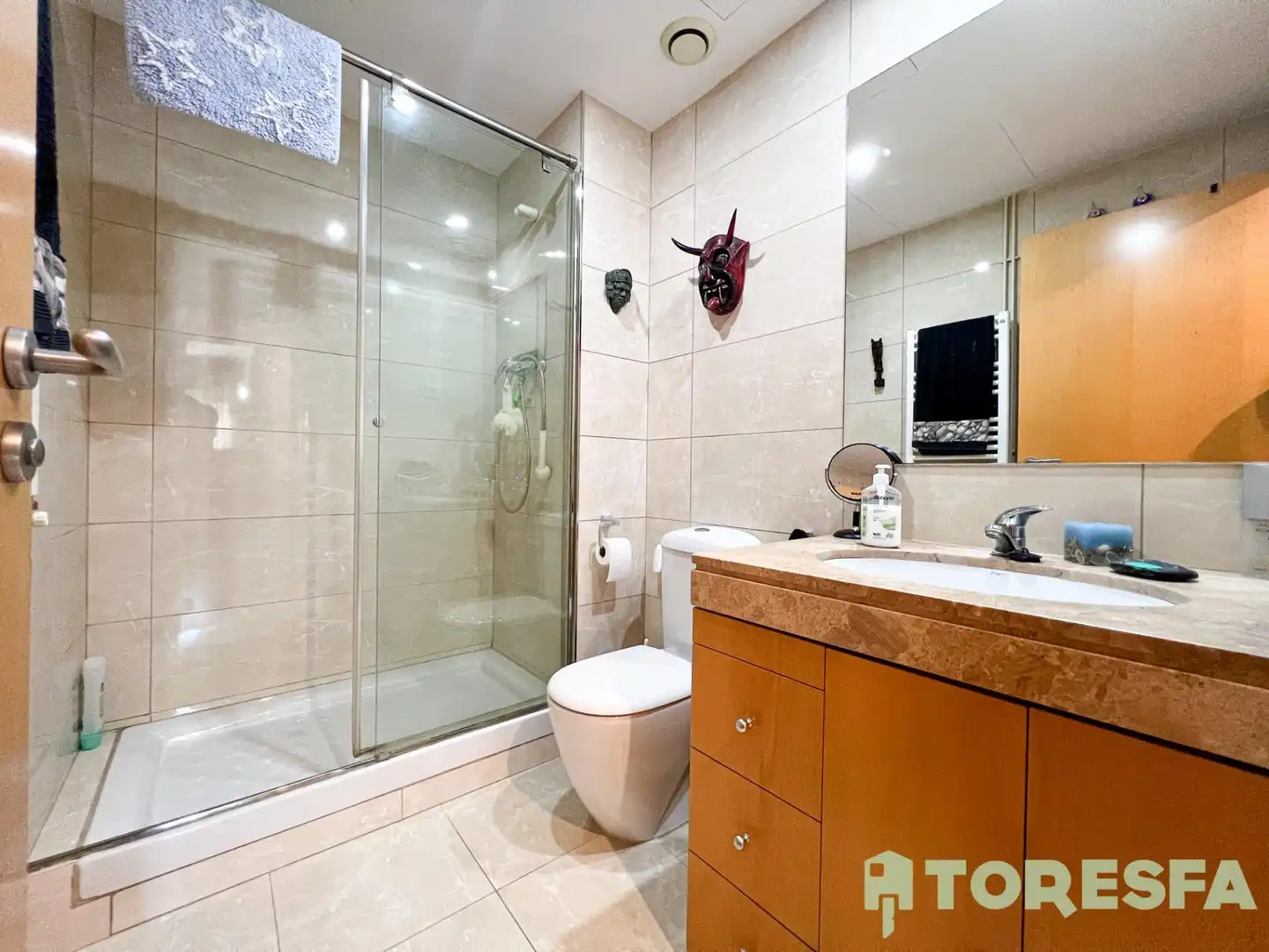 Baño de Piso en venta en Badalona con Piscina comunitaria