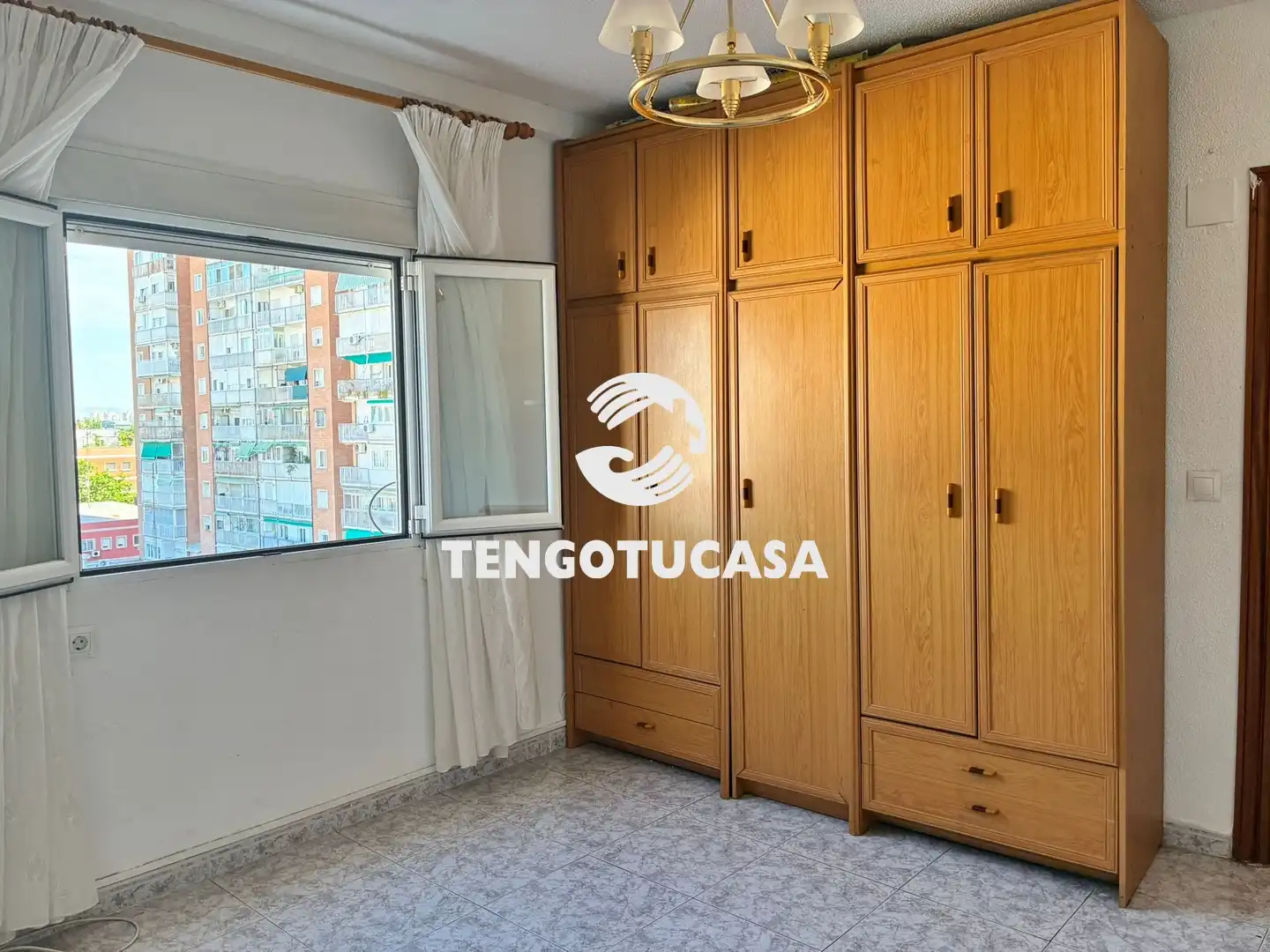 Habitación de Piso en venta en Madrid con Aire acondicionado