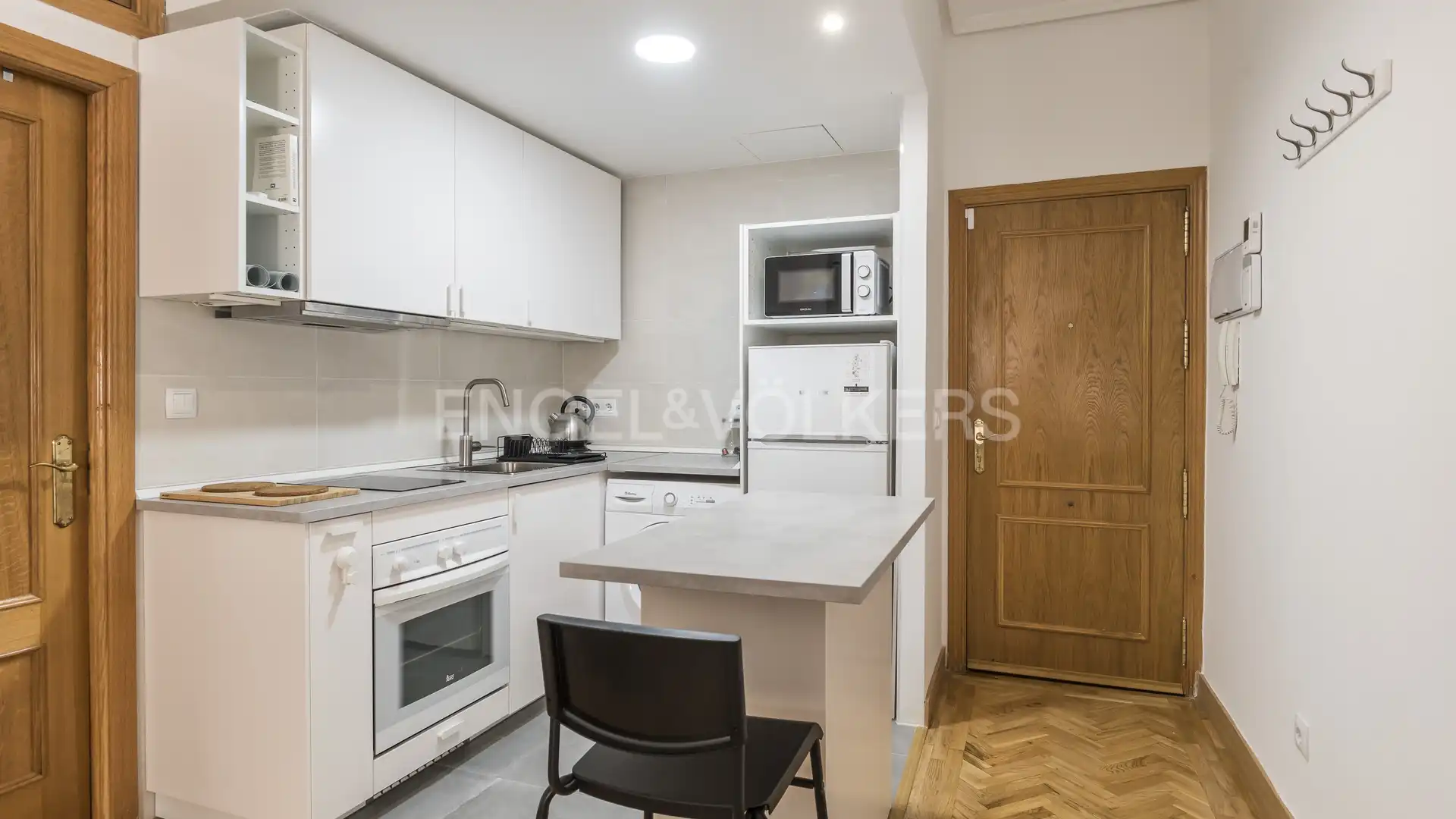 Cocina de Piso de alquiler en  Madrid Capital con Aire acondicionado, Calefacción y Parquet