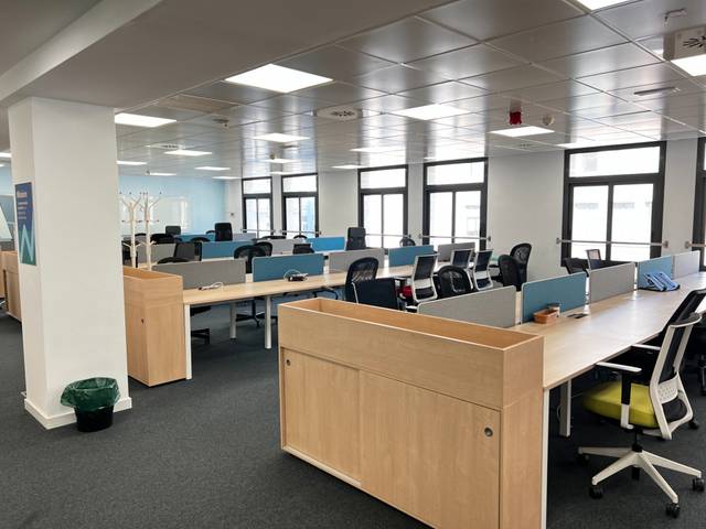 Oficina en Alquiler en Via Laietana en Barri Gòtic