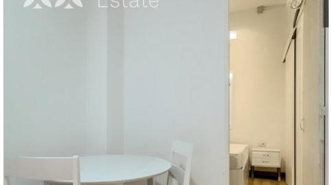 Foto 2 de Estudi de lloguer a Carrer de Vila I Vilà, El Poble Sec - Parc de Montjuïc, Barcelona