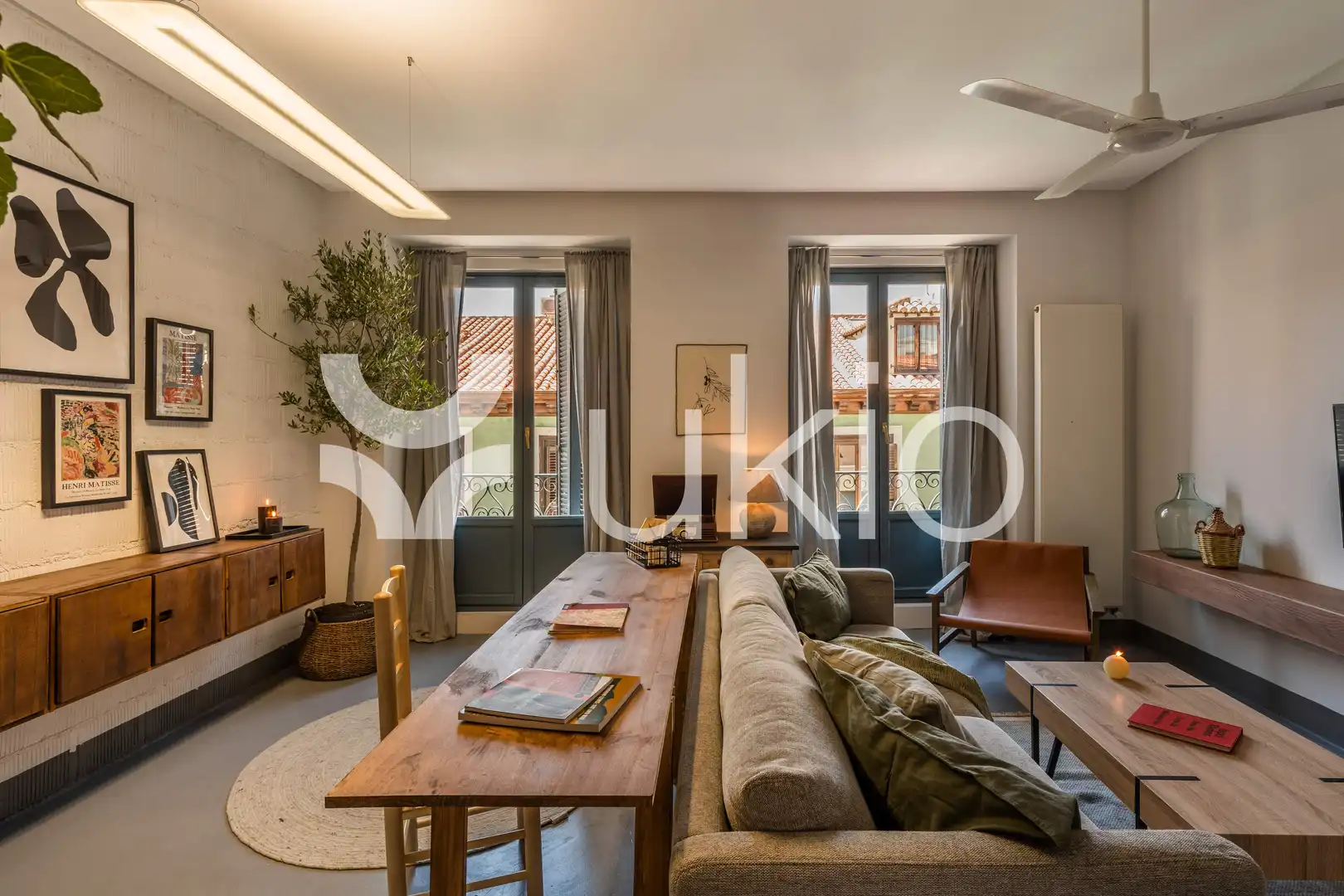 Living room of Apartments for rent in Madrid  with Air Conditioner, Heating and Furnished