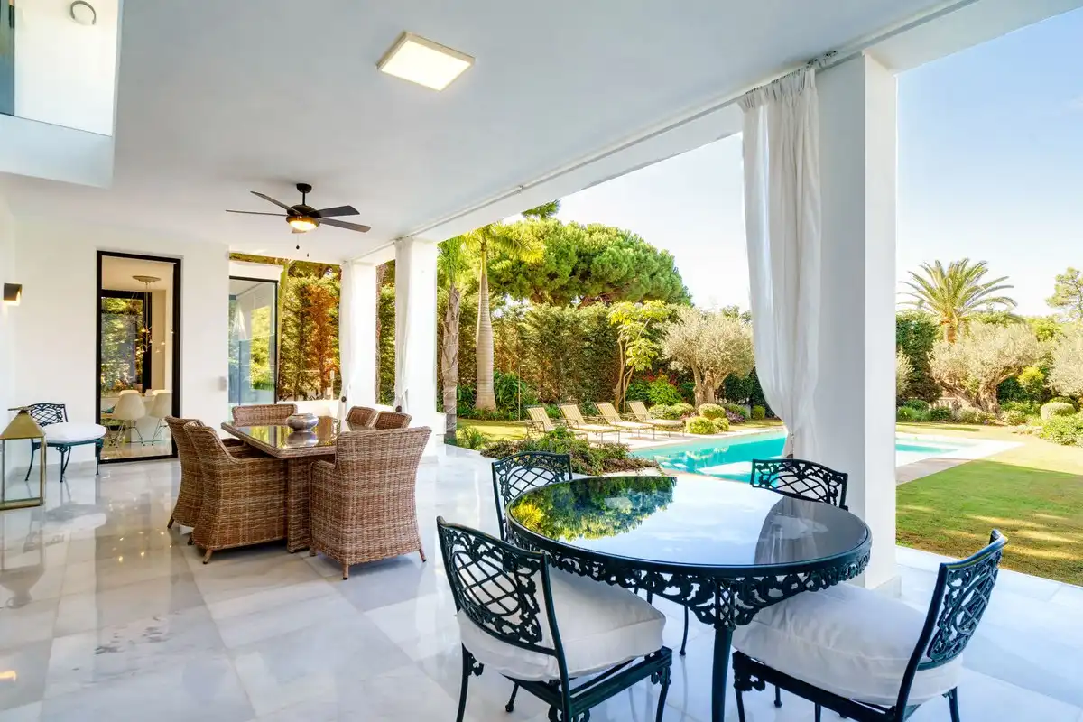 Terrassa de Casa o xalet de lloguer en Marbella amb Aire condicionat, Jardí privat i Traster
