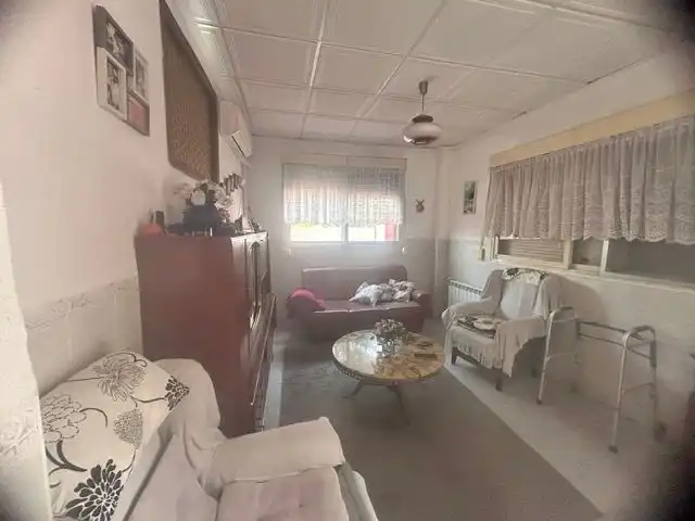 Sala d'estar de Casa o xalet en venda en Sagunto / Sagunt amb Terrassa i Moblat