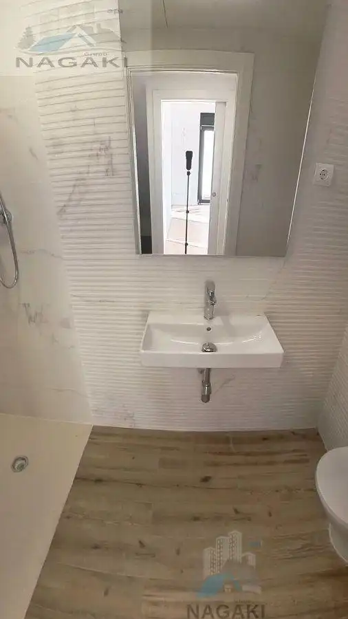 Badezimmer von Haus oder Chalet zum Verkauf in El Papiol mit Parkett und Terrasse