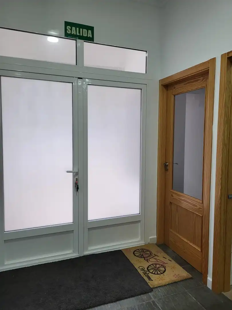 Local en venta en San Miguel de Salinas con Aire acondicionado