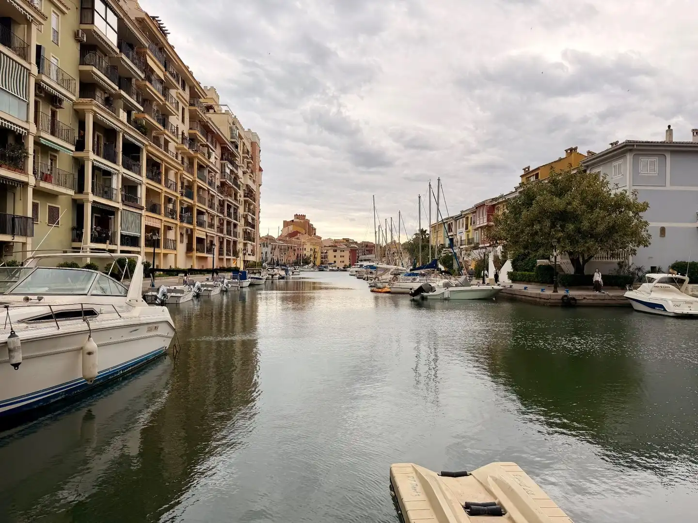 Exterior view of Apartments for sale in Alboraya  with Air Conditioner and Storage room