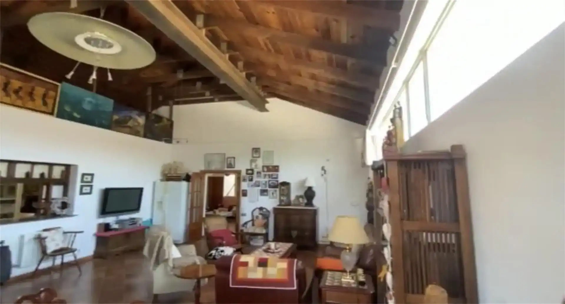 Sala d'estar de Finca rústica en venda en El Pla de Santa Maria amb Aire condicionat, Jardí privat i Traster
