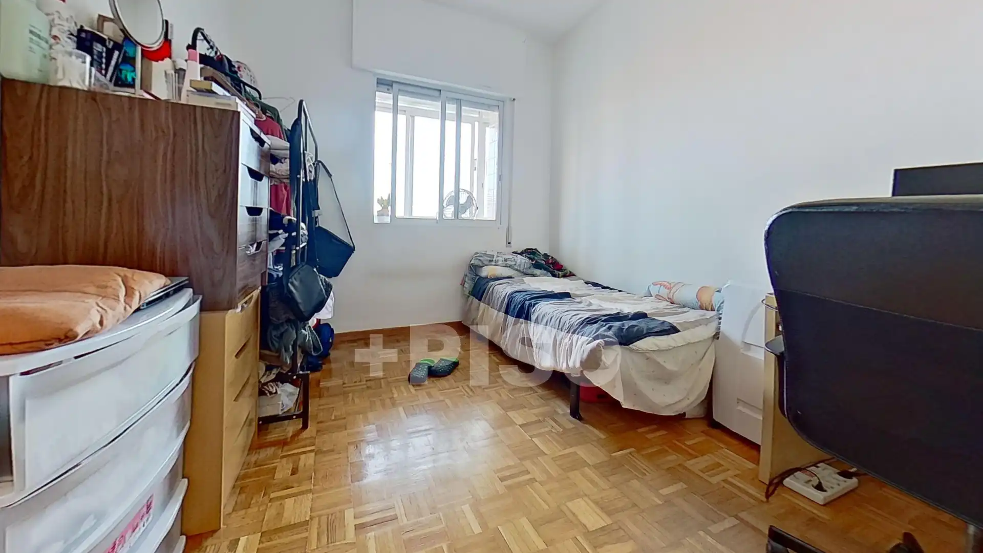 Bedroom of Flat for sale in Madrid  with Air Conditioner, Heating and Parquet flooring
