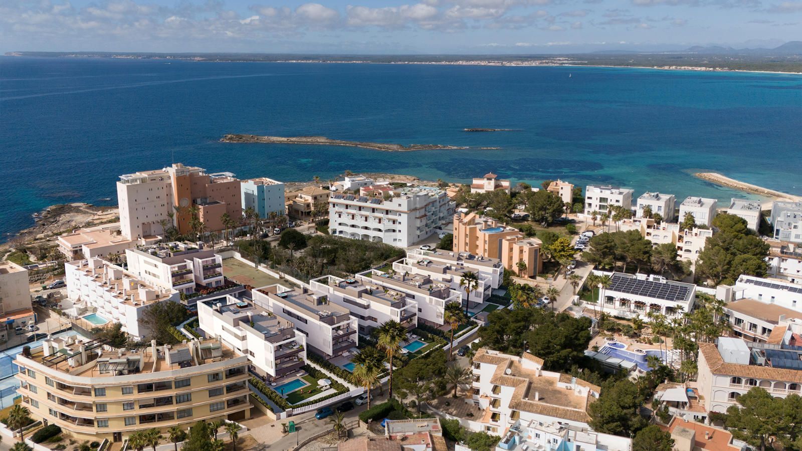 Vista exterior de Apartament en venda en Ses Salines amb Aire condicionat, Calefacció i Parquet