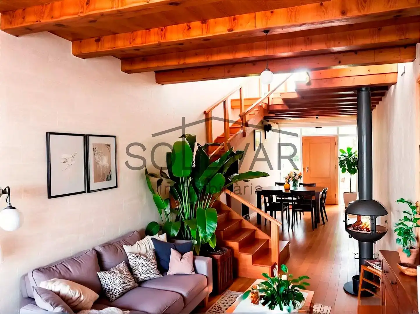 Sala d'estar de Casa o xalet en venda en Salàs de Pallars amb Traster