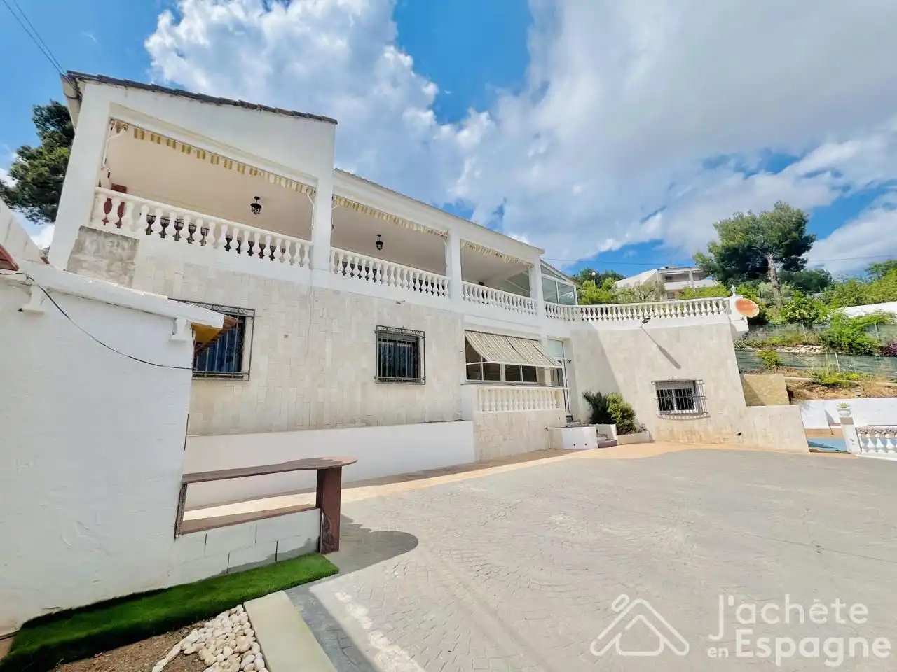 Exterior view of Country homes for sale in Quart de les Valls  with Private garden, Terrace and Swimming Pool