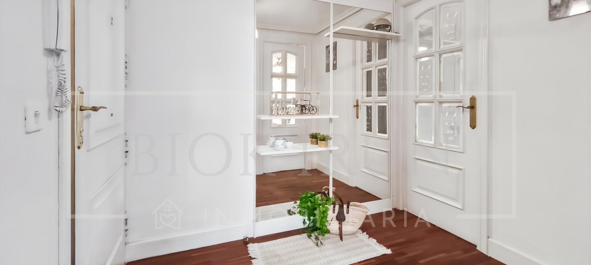 Flat for sale in Barrio larzabal etxadia etxadia