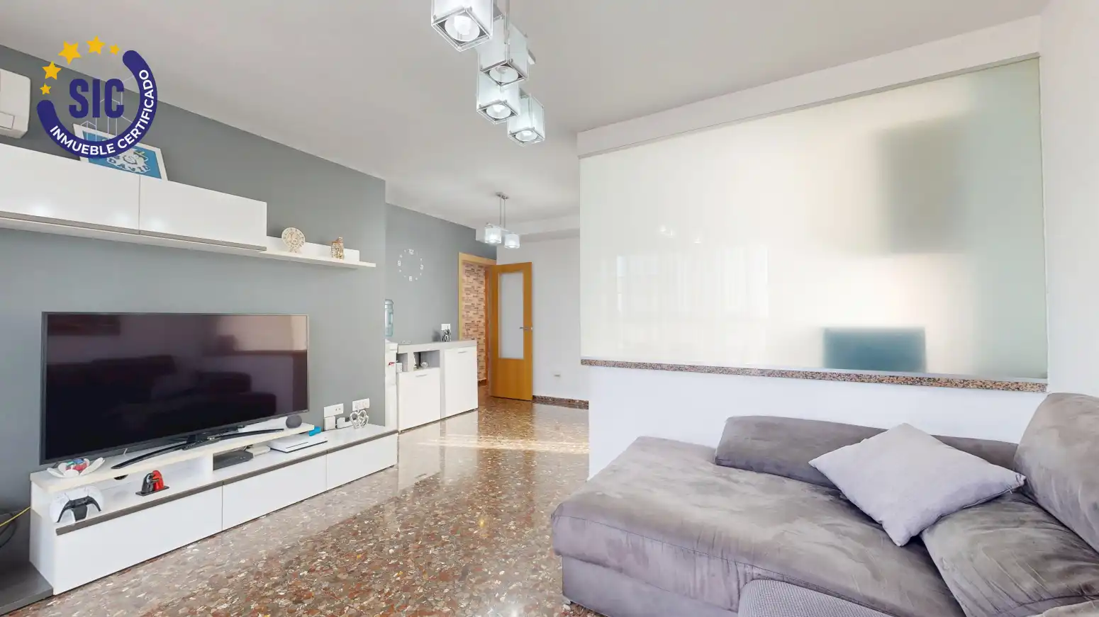 Sala d'estar de Pis en venda en Camí Reial 