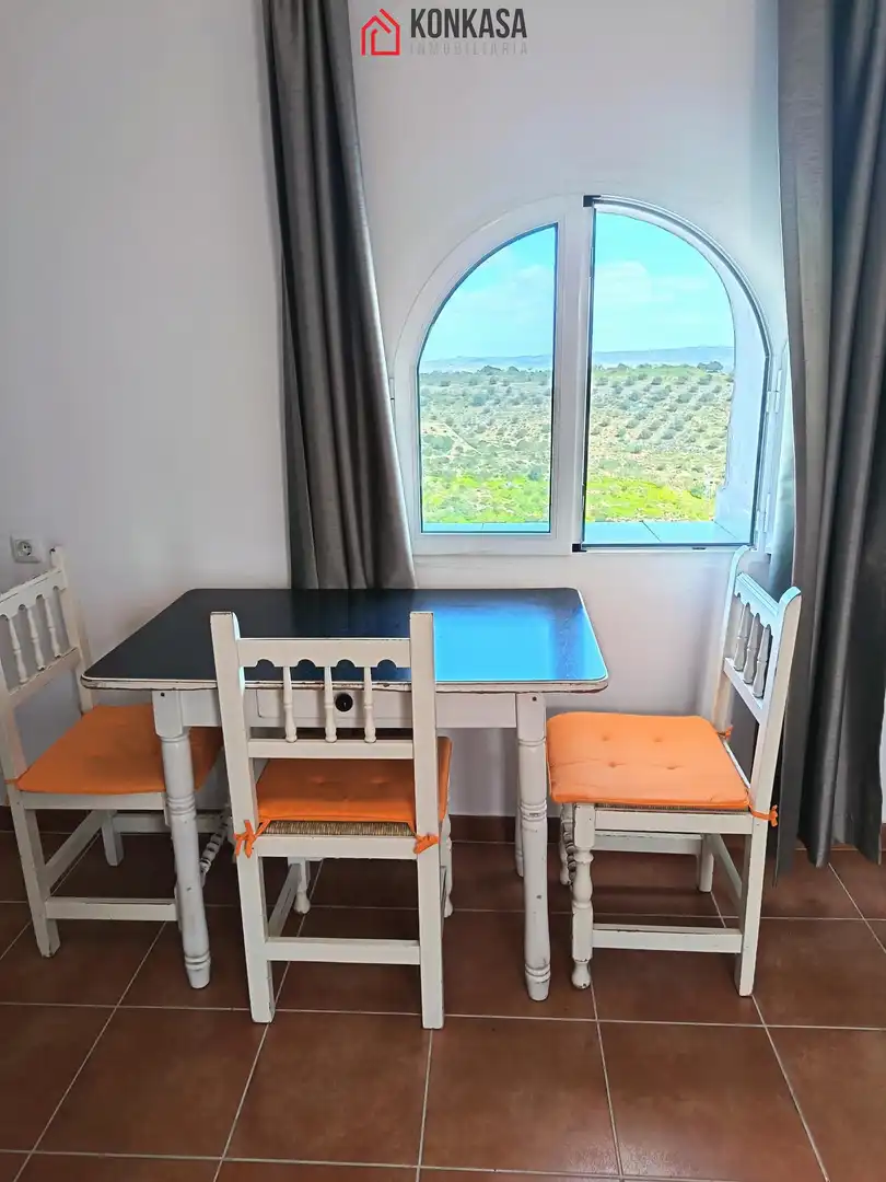 Habitación de Casa o chalet en venta en Arcos de la Frontera con Terraza, Trastero y Amueblado