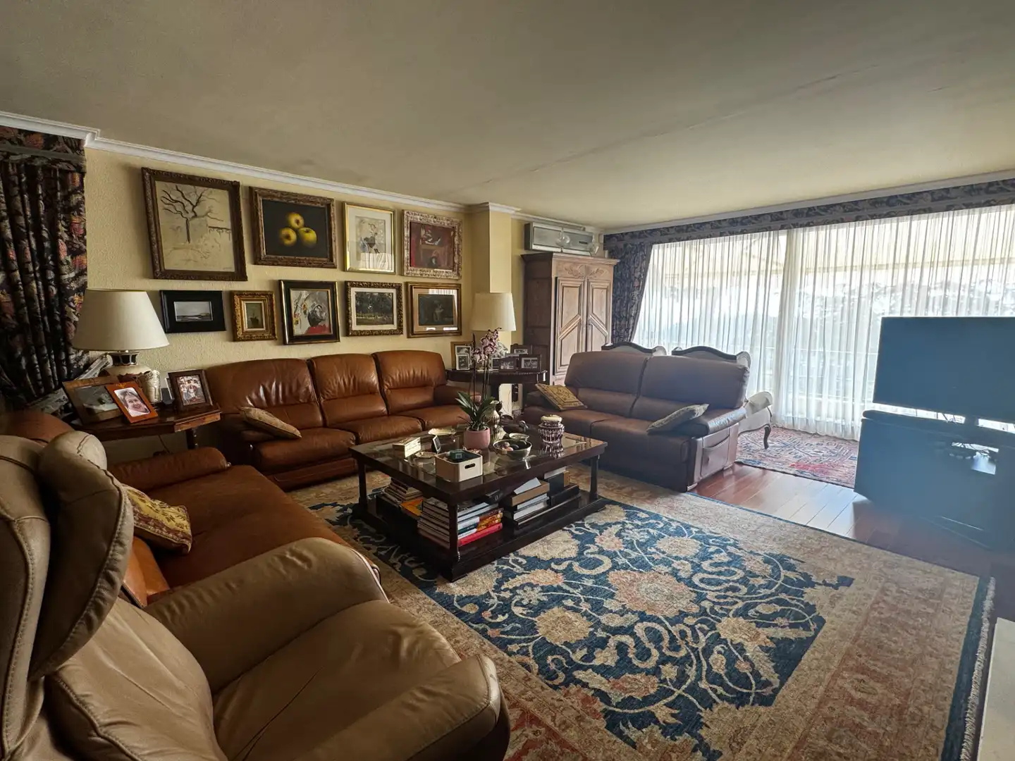 Sala de estar de Casa o chalet en venta en Badalona con Aire acondicionado, Calefacción y Jardín privado