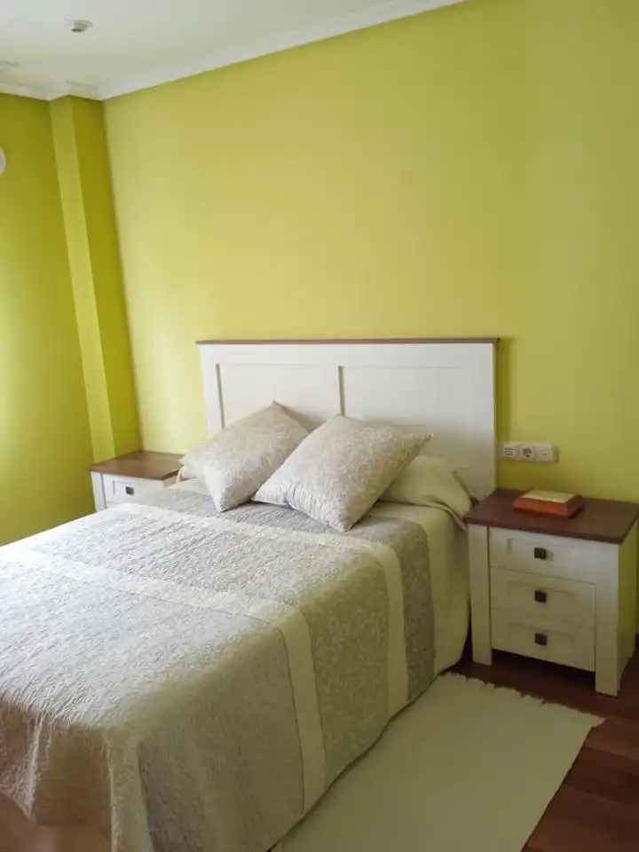 Bedroom of Houses for rent in Santiago de Compostela   with Private garden