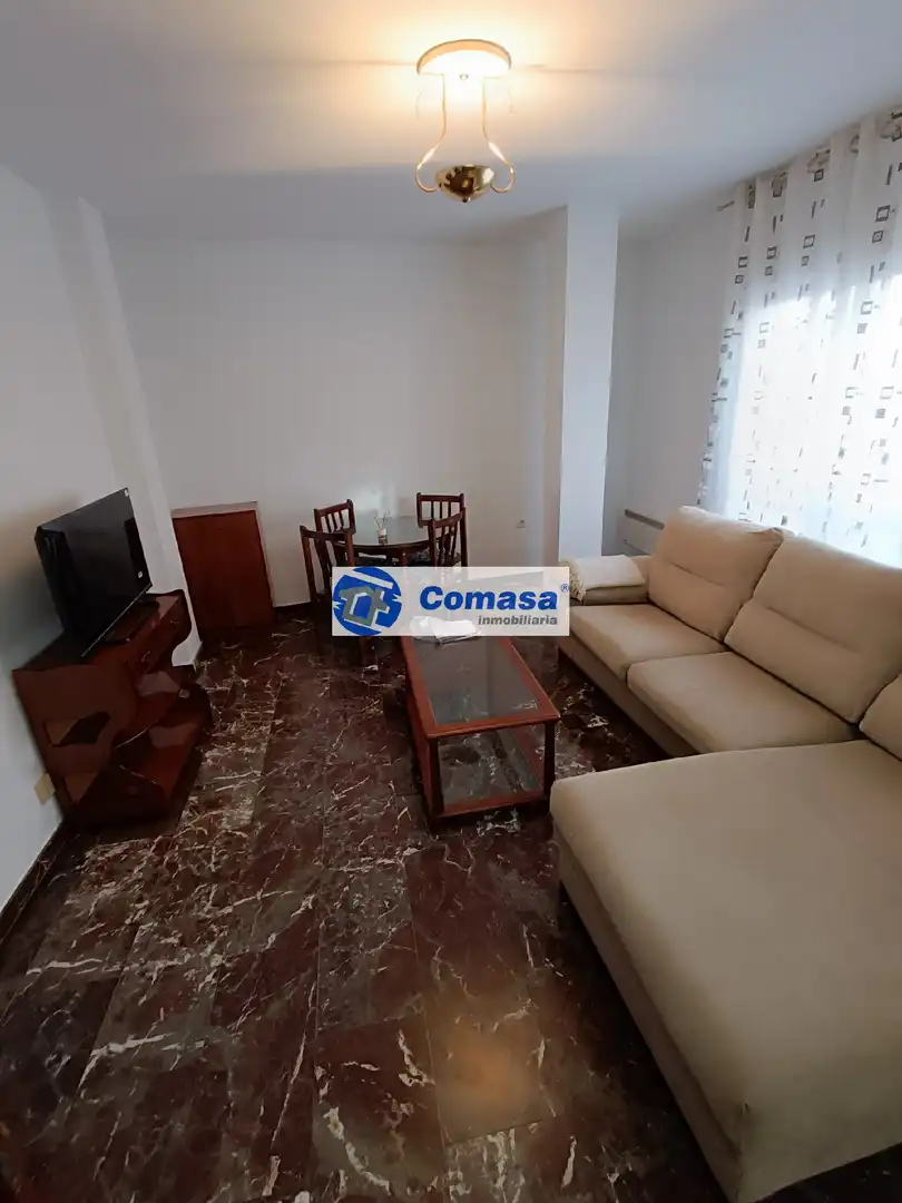 Piso de alquiler en Martos
