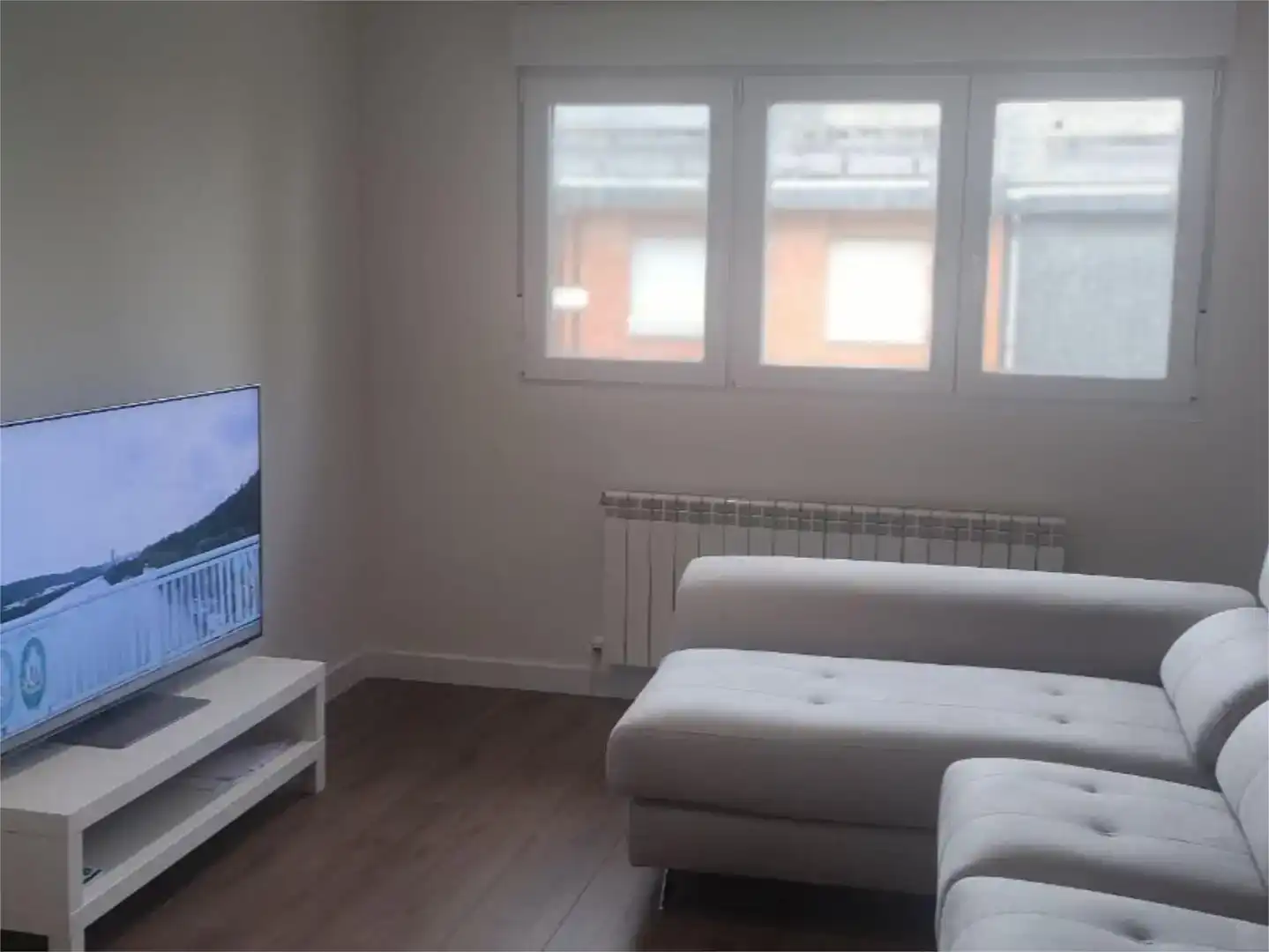 Sala d'estar de Pis en venda en Tineo amb Jardí privat i Parquet