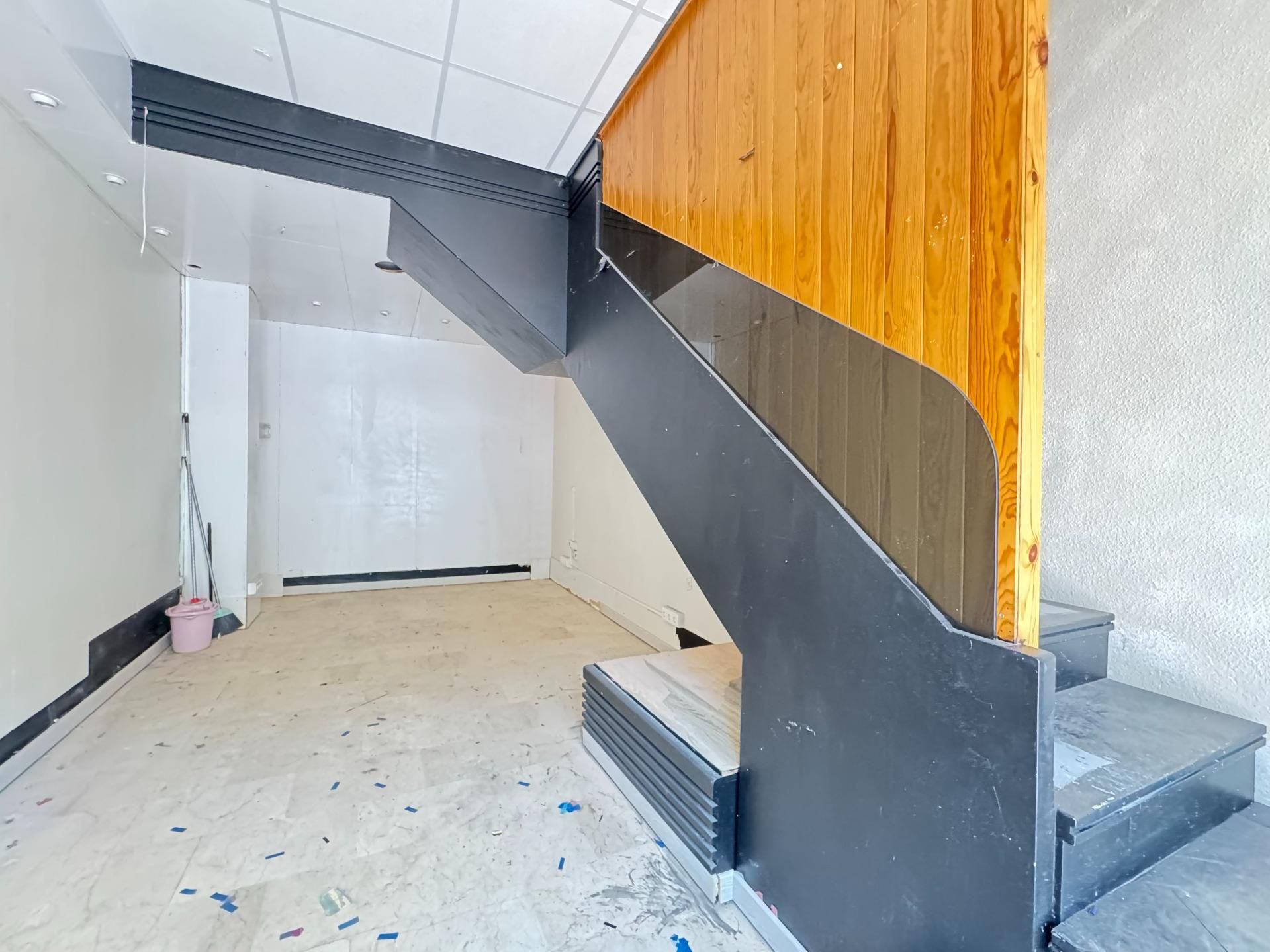 Local en venda en Elda