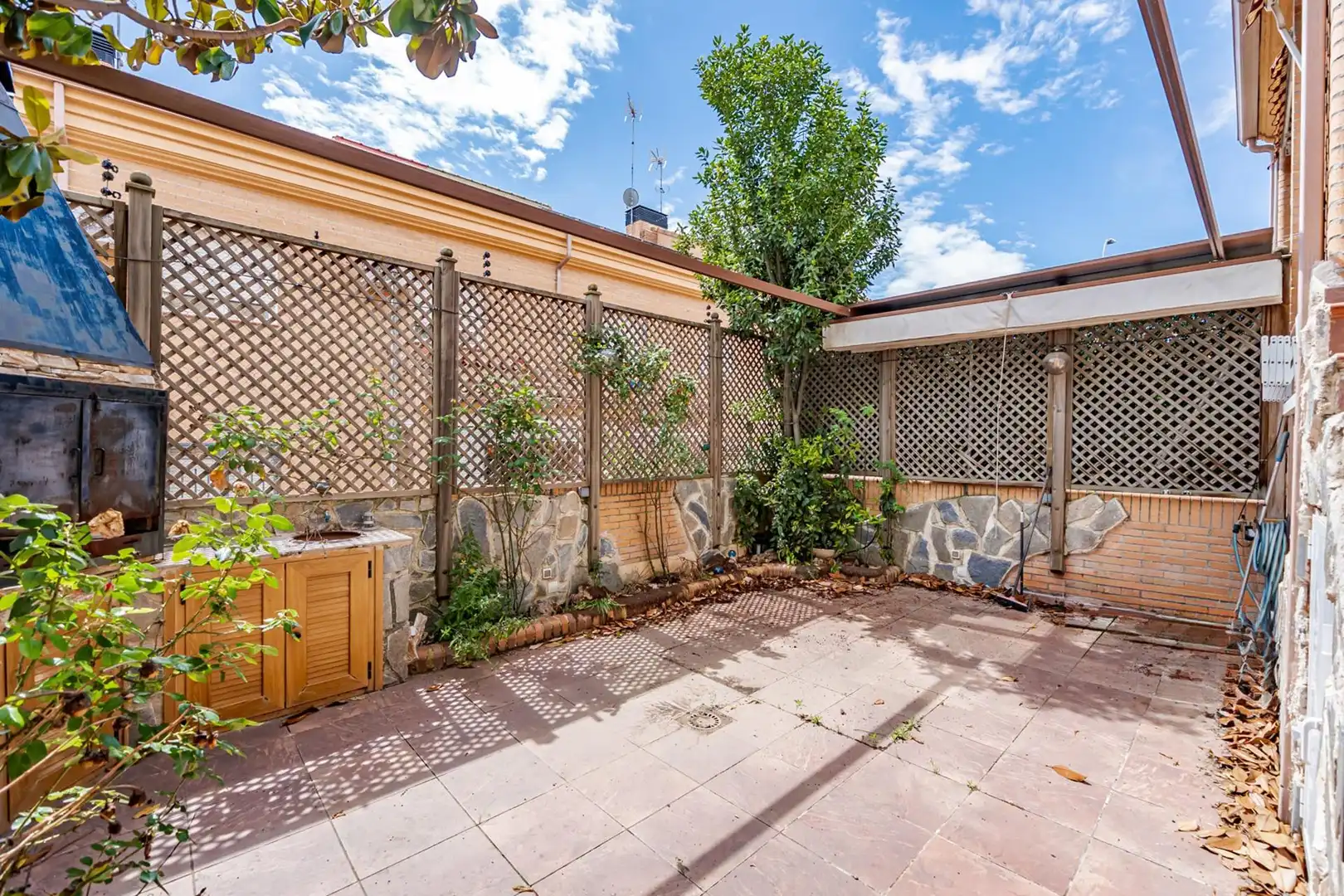 Garden of Detached homes for sale in Valdemoro  with Air Conditioner and Heating
