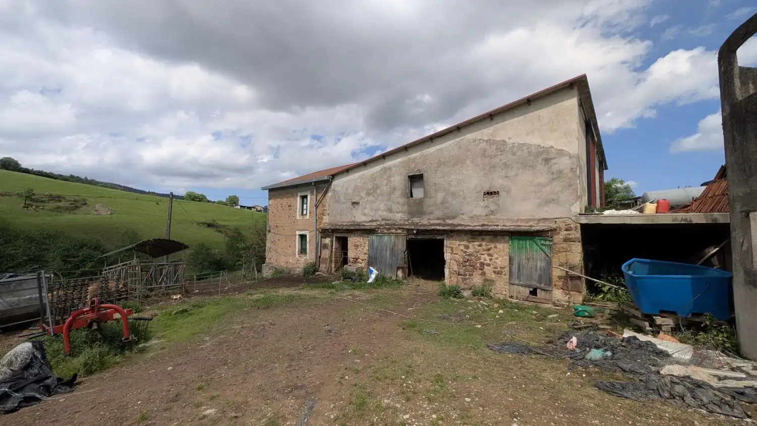 Country homes for sale in Piélagos