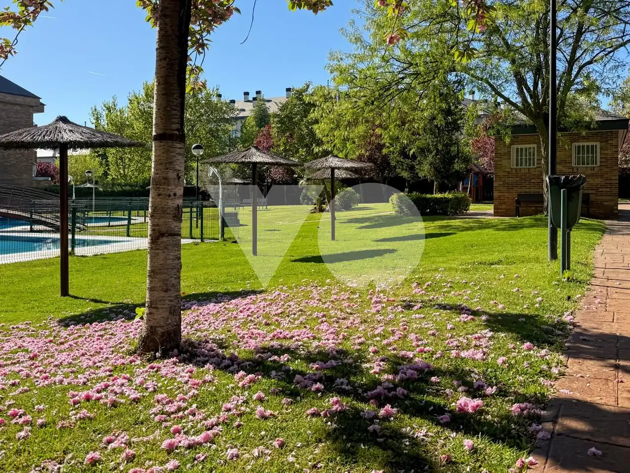 Garten von Erdgeschoss zur Miete in Majadahonda mit Heizung, Privatgarten und Terrasse