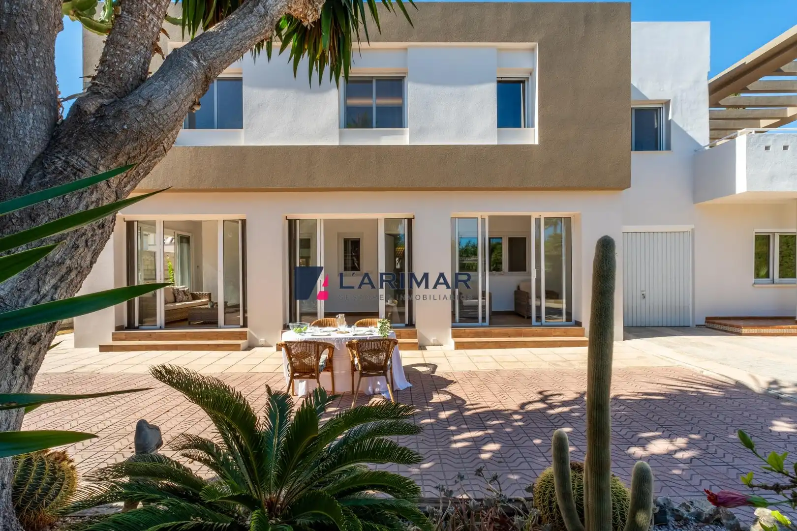 Villa con piscina in vendita a Calle TEULADI EL, imagen 2