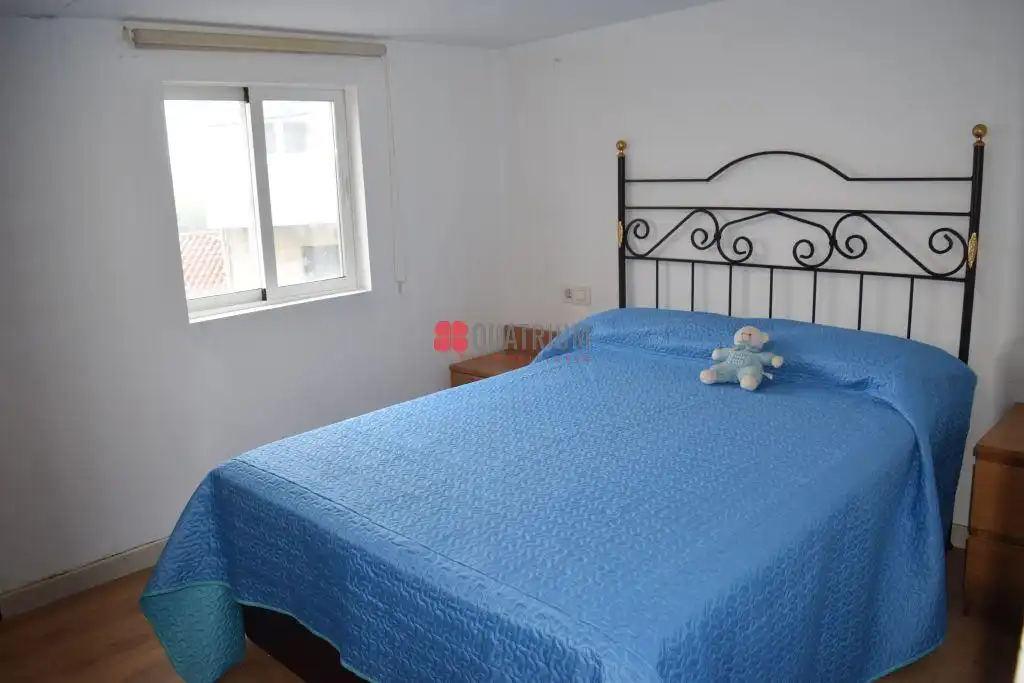 Schlafzimmer von Haus oder Chalet zum Verkauf in Santiago de Compostela  mit Privatgarten
