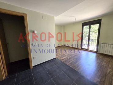 Duplex con ascensore in vendita a Puebla de Lillo