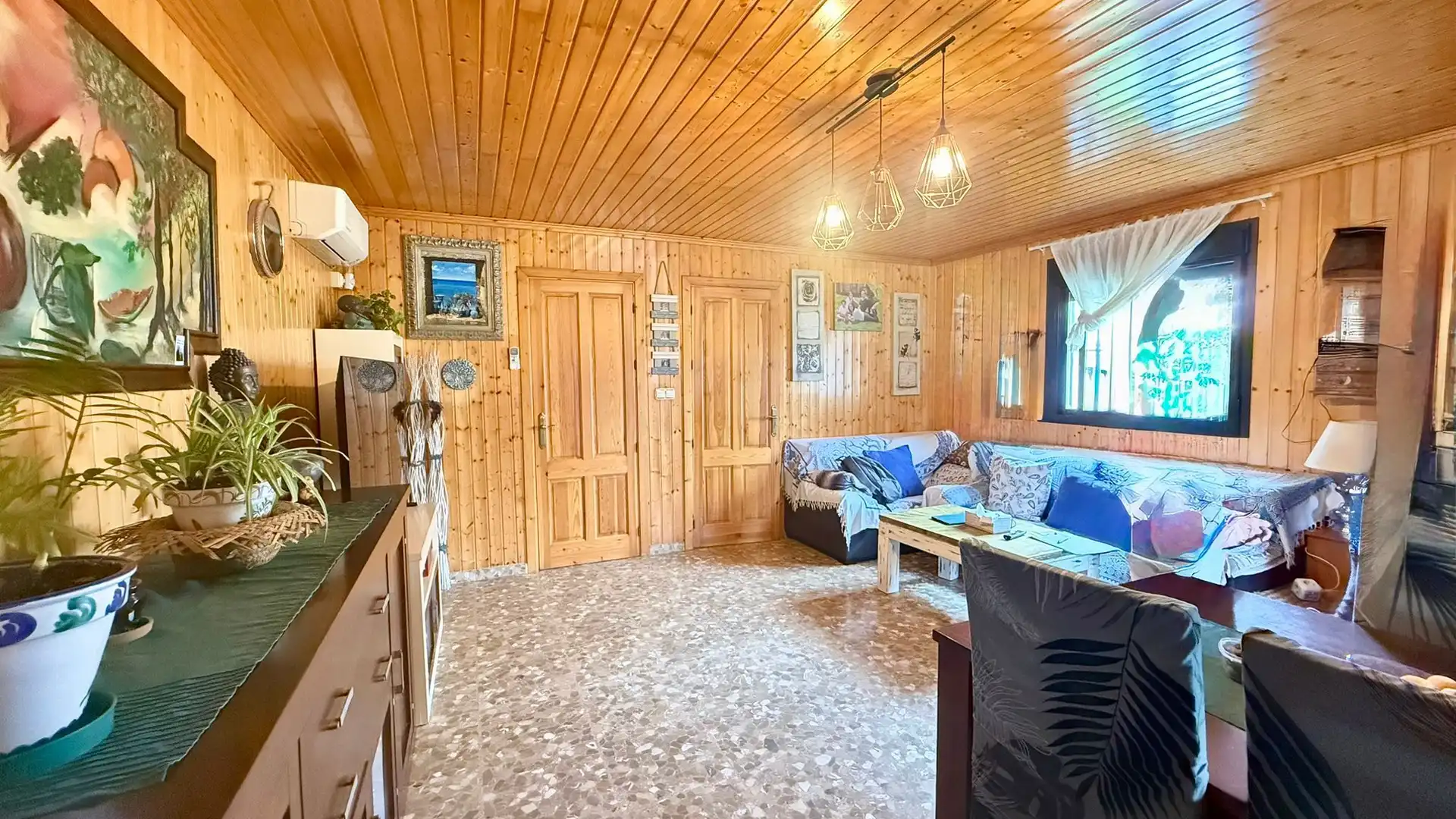 Wohnzimmer von Country house zum Verkauf in Vélez-Málaga mit Klimaanlage, Privatgarten und Terrasse